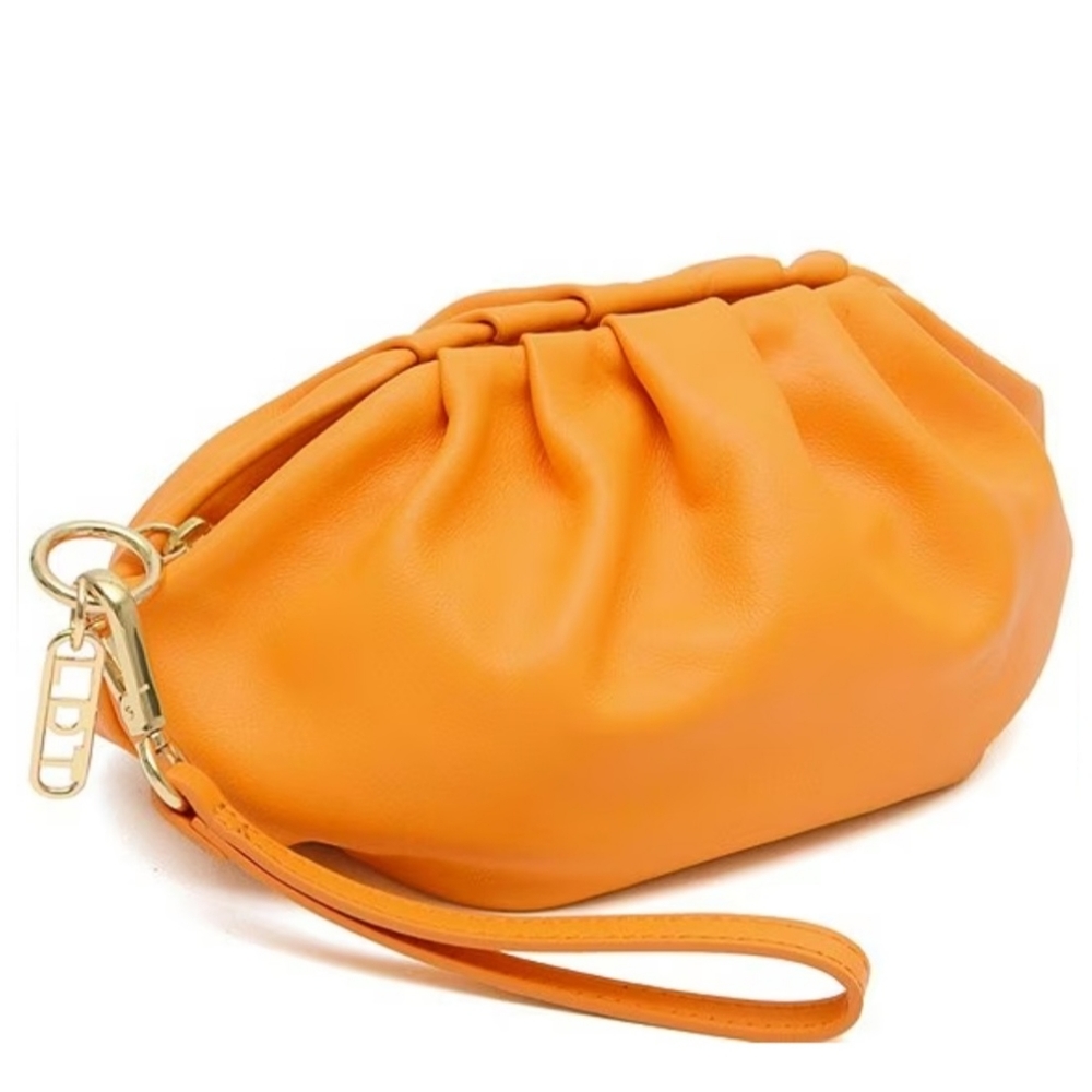 LDT Bailey Leather Wristlet